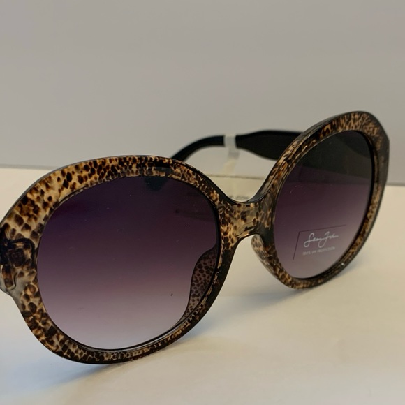 P DIDDY SEAN JOHN Womens Oversized Translucent Rims Round Lenses Sunglasses - Picture 1 of 6